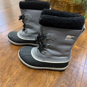 Sorel Kids Yoot Pac Waterproof Black and Gray Snow Boots